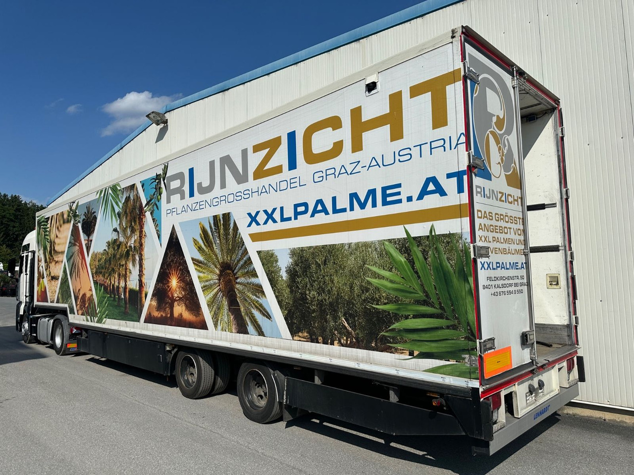 KMO-2TR Blumen Kühler TK SLX400 - Poluprikolica hladnjača: slika KMO-2TR Blumen Kühler TK SLX400 - Poluprikolica hladnjača KMO-2TR Blumen Kühler TK SLX400 - Poluprikolica hladnjača: slika KMO-2TR Blumen Kühler TK SLX400 - Poluprikolica hladnjača
