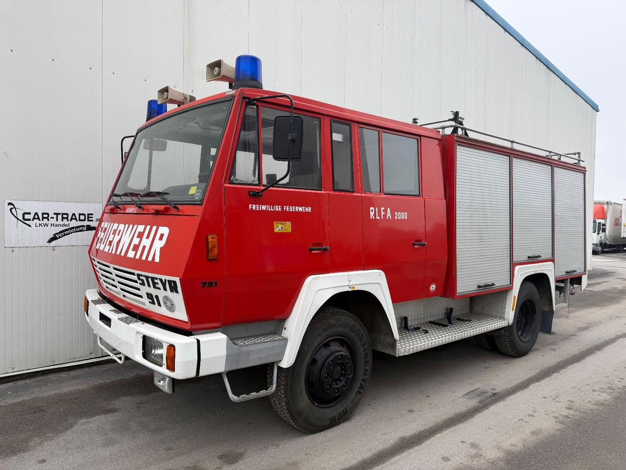 Steyr 791 Feuerwehr 2000L Tank - Kamion: slika Steyr 791 Feuerwehr 2000L Tank - Kamion Steyr 791 Feuerwehr 2000L Tank - Kamion: slika Steyr 791 Feuerwehr 2000L Tank - Kamion