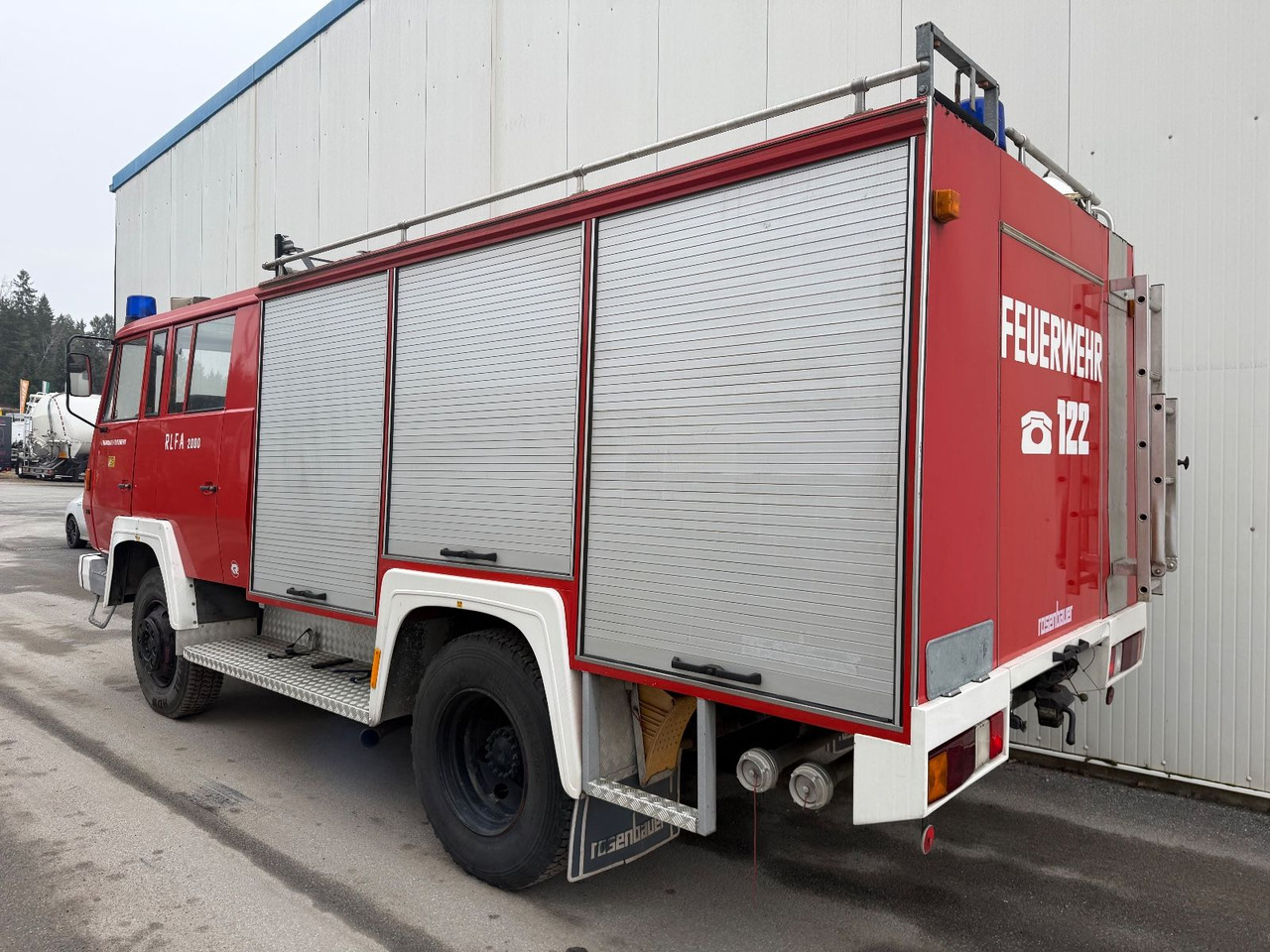 Steyr 791 Feuerwehr 2000L Tank - Kamion: slika Steyr 791 Feuerwehr 2000L Tank - Kamion Steyr 791 Feuerwehr 2000L Tank - Kamion: slika Steyr 791 Feuerwehr 2000L Tank - Kamion