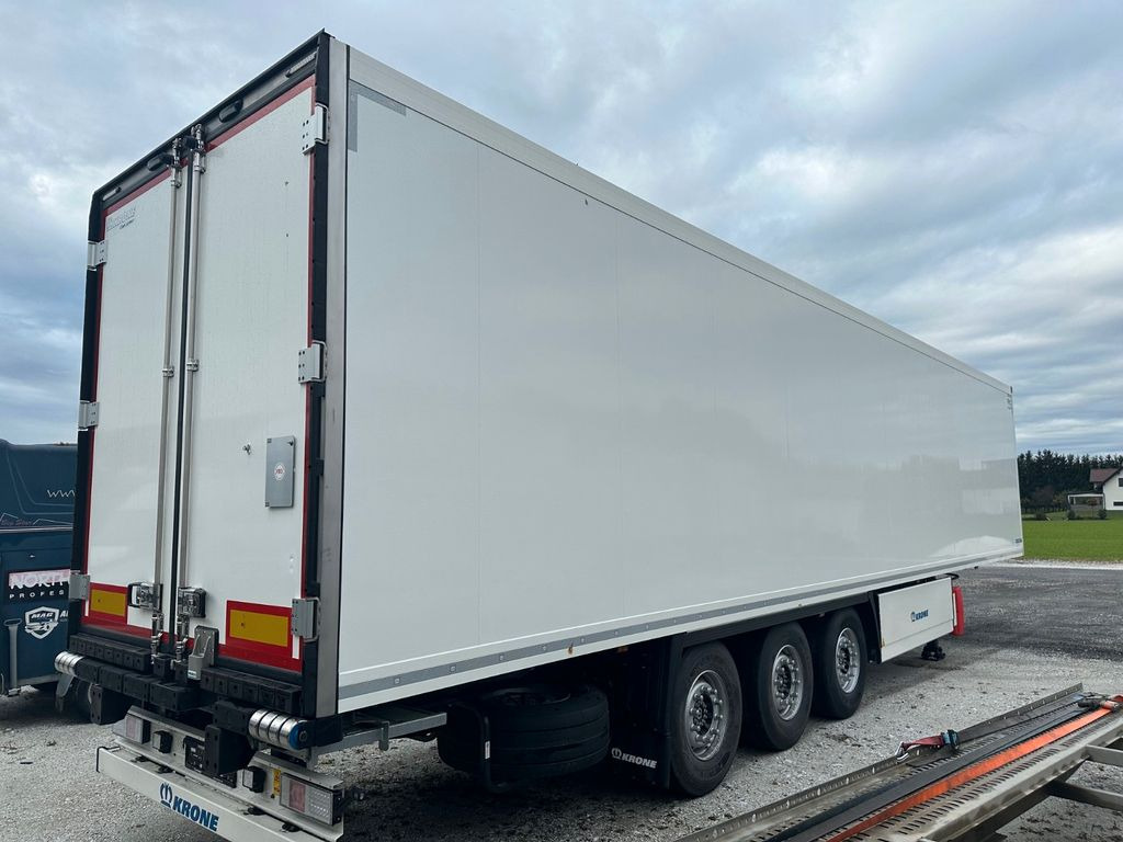 Krone SDR 27 Vector 1550 Doppelstock/Blumenbreit Krone SDR 27 Vector 1550 Doppelstock/Blumenbreit - Poluprikolica hladnjača: slika Krone SDR 27 Vector 1550 Doppelstock/Blumenbreit Krone SDR 27 Vector 1550 Doppelstock/Blumenbreit - Poluprikolica hladnjača Krone SDR 27 Vector 1550 Doppelstock/Blumenbreit Krone SDR 27 Vector 1550 Doppelstock/Blumenbreit - Poluprikolica hladnjača: slika Krone SDR 27 Vector 1550 Doppelstock/Blumenbreit Krone SDR 27 Vector 1550 Doppelstock/Blumenbreit - Poluprikolica hladnjača