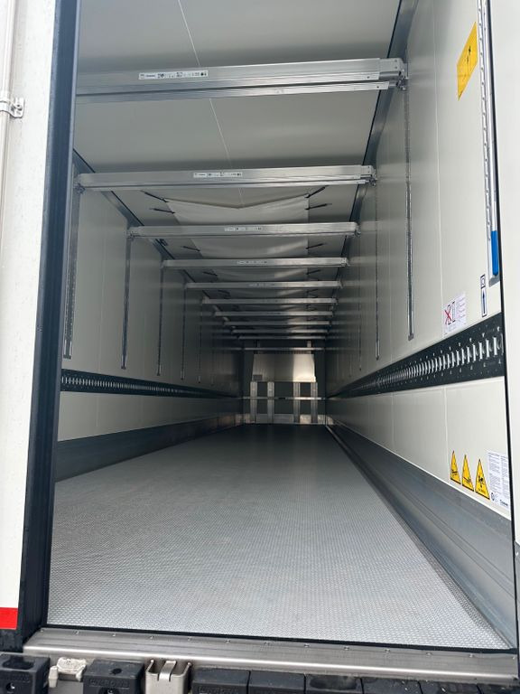 Krone SDR 27 Vector 1550 Doppelstock/Blumenbreit Krone SDR 27 Vector 1550 Doppelstock/Blumenbreit - Poluprikolica hladnjača: slika Krone SDR 27 Vector 1550 Doppelstock/Blumenbreit Krone SDR 27 Vector 1550 Doppelstock/Blumenbreit - Poluprikolica hladnjača Krone SDR 27 Vector 1550 Doppelstock/Blumenbreit Krone SDR 27 Vector 1550 Doppelstock/Blumenbreit - Poluprikolica hladnjača: slika Krone SDR 27 Vector 1550 Doppelstock/Blumenbreit Krone SDR 27 Vector 1550 Doppelstock/Blumenbreit - Poluprikolica hladnjača