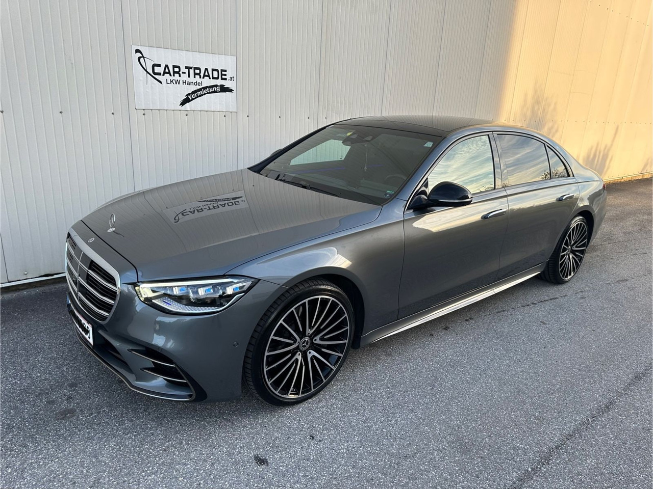 Mercedes-Benz S 400 d 4MATIC L Burmester 4D Chauffeur Packet - Limuzina: slika Mercedes-Benz S 400 d 4MATIC L Burmester 4D Chauffeur Packet - Limuzina Mercedes-Benz S 400 d 4MATIC L Burmester 4D Chauffeur Packet - Limuzina: slika Mercedes-Benz S 400 d 4MATIC L Burmester 4D Chauffeur Packet - Limuzina