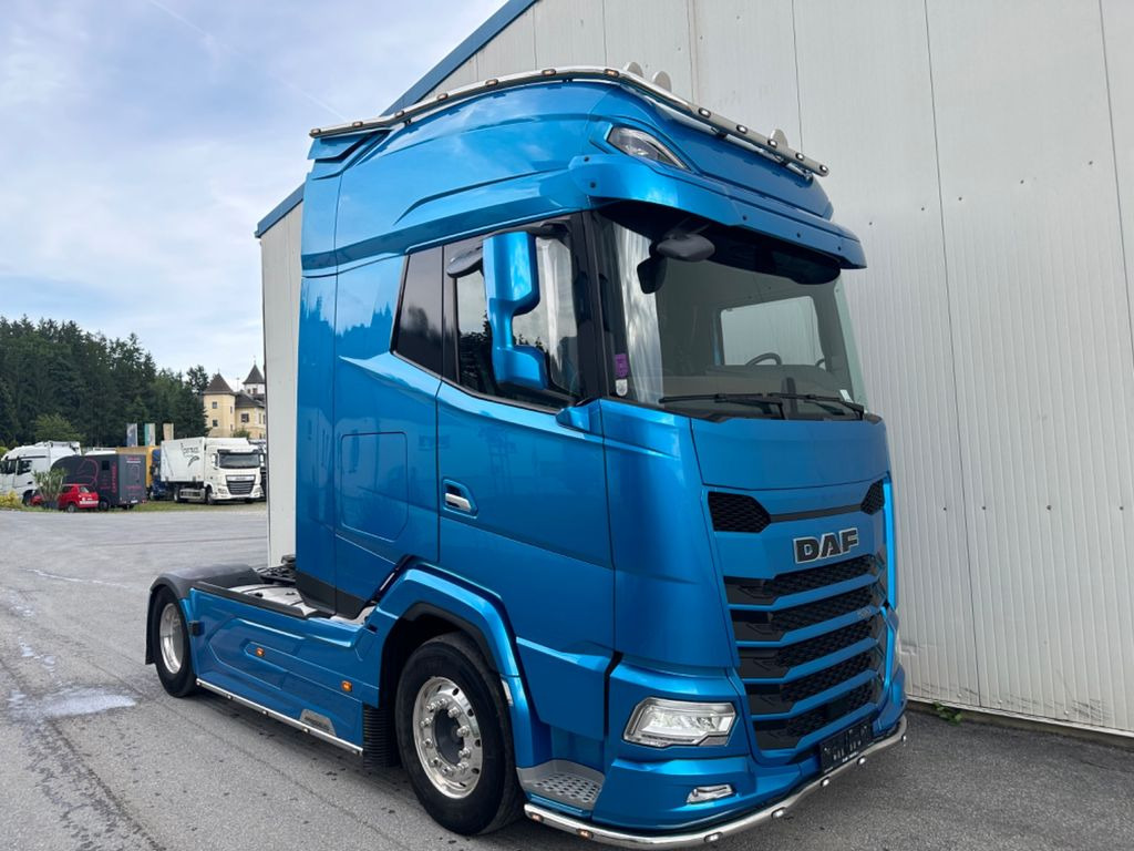 DAF XG+530 Vollausstattung - Tegljač: slika DAF XG+530 Vollausstattung - Tegljač DAF XG+530 Vollausstattung - Tegljač: slika DAF XG+530 Vollausstattung - Tegljač