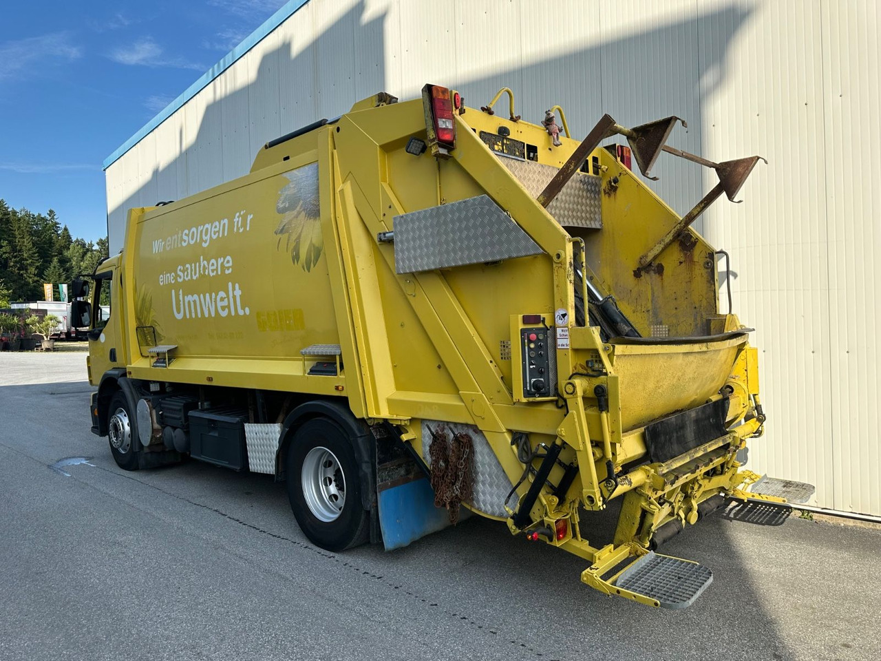 Volvo FE 320 KMH Presse Schalter - Kamion za odvoz smeća: slika Volvo FE 320 KMH Presse Schalter - Kamion za odvoz smeća Volvo FE 320 KMH Presse Schalter - Kamion za odvoz smeća: slika Volvo FE 320 KMH Presse Schalter - Kamion za odvoz smeća
