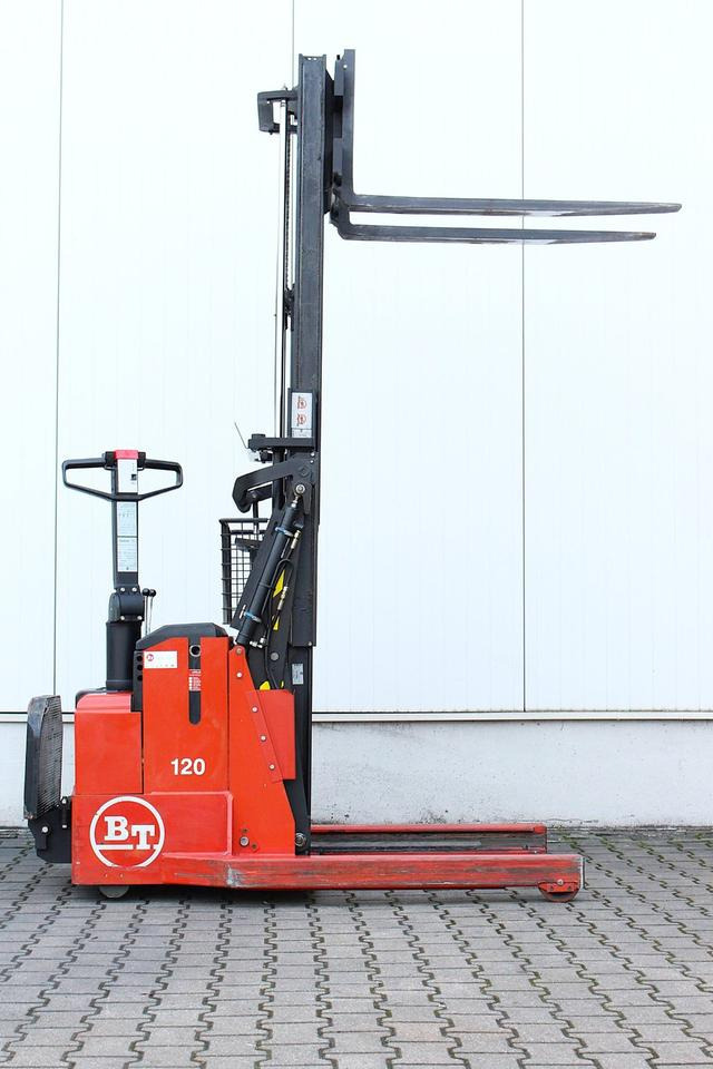 BT LSR1200 Schubmast-Hubwagen - 290h - Slagač stoga: slika BT LSR1200 Schubmast-Hubwagen - 290h - Slagač stoga BT LSR1200 Schubmast-Hubwagen - 290h - Slagač stoga: slika BT LSR1200 Schubmast-Hubwagen - 290h - Slagač stoga