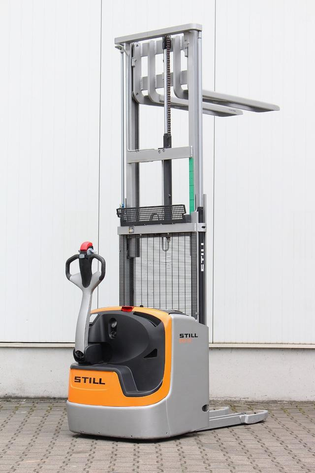 Slagač stoga STILL EXV12i - Initialhub: slika Slagač stoga STILL EXV12i - Initialhub