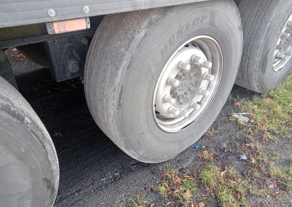 Krone SD - Poluprikolica s ceradom: slika Krone SD - Poluprikolica s ceradom Krone SD - Poluprikolica s ceradom: slika Krone SD - Poluprikolica s ceradom