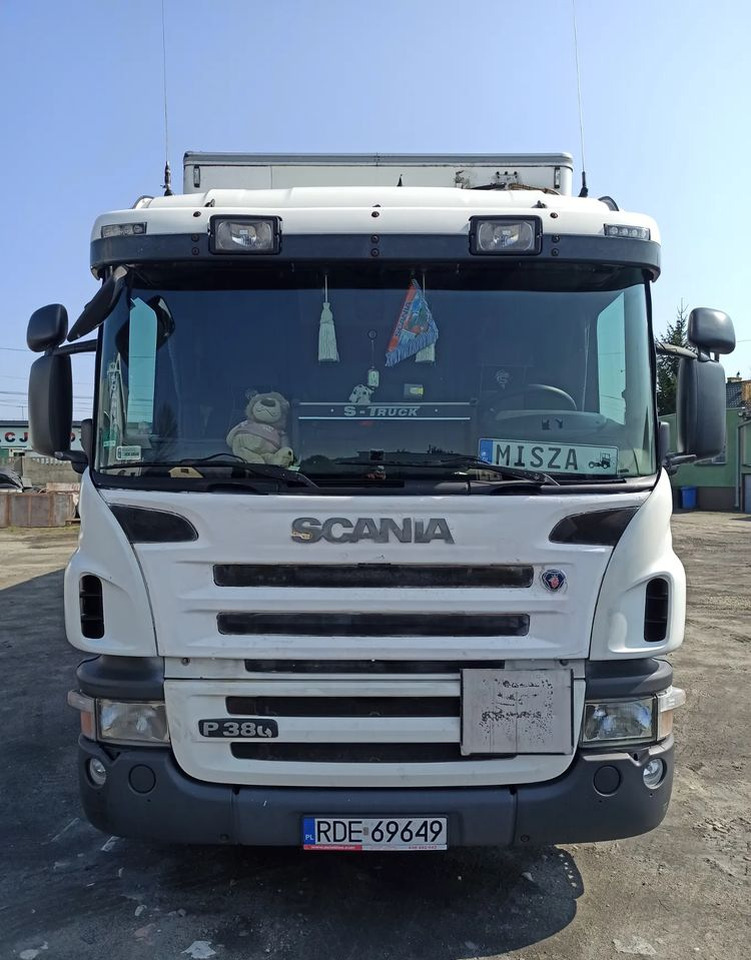 Scania B6X2 - Izotermni kamion: slika Scania B6X2 - Izotermni kamion Scania B6X2 - Izotermni kamion: slika Scania B6X2 - Izotermni kamion