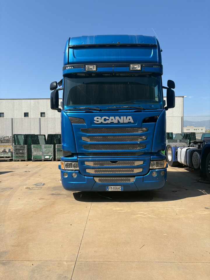 SCANIA R 500 LA4X2 A - Tegljač: slika SCANIA R 500 LA4X2 A - Tegljač SCANIA R 500 LA4X2 A - Tegljač: slika SCANIA R 500 LA4X2 A - Tegljač