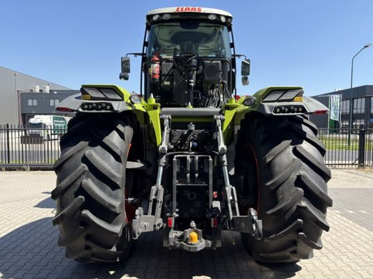 Claas Xerion 4200 Trac VC - Drugi strojevi: slika Claas Xerion 4200 Trac VC - Drugi strojevi Claas Xerion 4200 Trac VC - Drugi strojevi: slika Claas Xerion 4200 Trac VC - Drugi strojevi