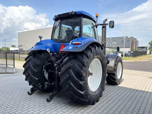 New Holland T8050 - Drugi strojevi: slika New Holland T8050 - Drugi strojevi New Holland T8050 - Drugi strojevi: slika New Holland T8050 - Drugi strojevi