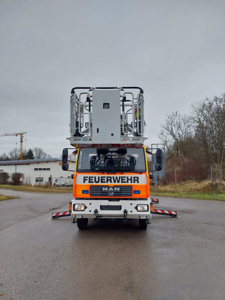 MAN L2000 14.284 4x2 / Iveco Magirus DLK 23-12 CS - Vatrogasno vozilo: slika MAN L2000 14.284 4x2 / Iveco Magirus DLK 23-12 CS - Vatrogasno vozilo MAN L2000 14.284 4x2 / Iveco Magirus DLK 23-12 CS - Vatrogasno vozilo: slika MAN L2000 14.284 4x2 / Iveco Magirus DLK 23-12 CS - Vatrogasno vozilo