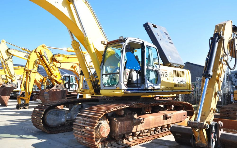 Siłownik koparki New Holland E 485 - Hidraulika: slika Siłownik koparki New Holland E 485 - Hidraulika Siłownik koparki New Holland E 485 - Hidraulika: slika Siłownik koparki New Holland E 485 - Hidraulika