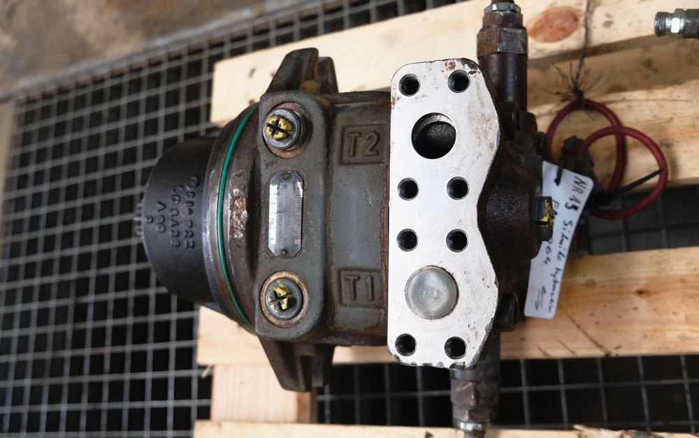 Silnik hydrauliczny obrotu liebherr FMF 064 do R906,R916,R924 R926 R950 P926P924 - Hidraulika: slika silnik hydrauliczny obrotu liebherr FMF 064 do R906,R916,R924 R926 R950 P926P924 - Hidraulika Silnik hydrauliczny obrotu liebherr FMF 064 do R906,R916,R924 R926 R950 P926P924 - Hidraulika: slika silnik hydrauliczny obrotu liebherr FMF 064 do R906,R916,R924 R926 R950 P926P924 - Hidraulika