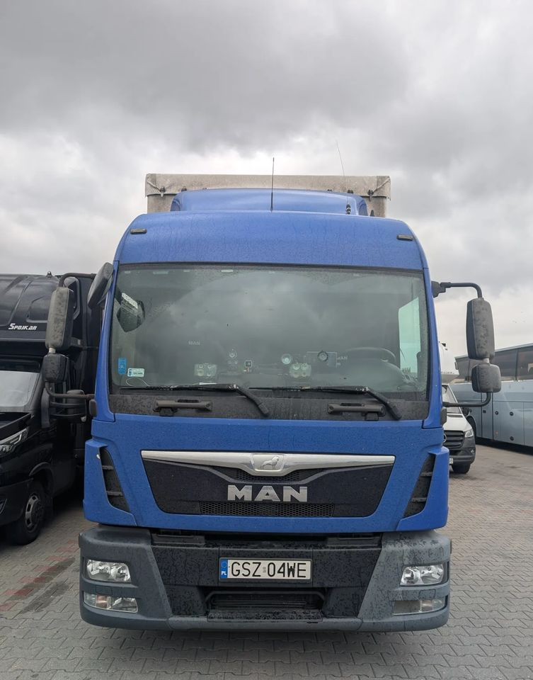 MAN TRUCK TGL - Kamion s ceradom: slika MAN TRUCK TGL - Kamion s ceradom MAN TRUCK TGL - Kamion s ceradom: slika MAN TRUCK TGL - Kamion s ceradom