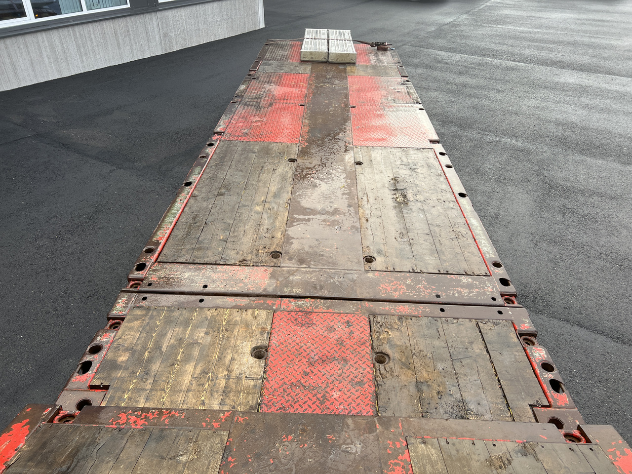 Poluprikolica s niskim utovarivačem Doll S3L: slika Poluprikolica s niskim utovarivačem Doll S3L