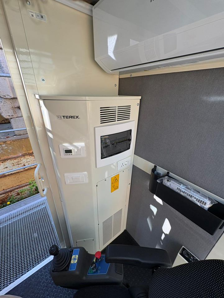 Comedil CTT91 - Toranjska dizalica: slika Comedil CTT91 - Toranjska dizalica Comedil CTT91 - Toranjska dizalica: slika Comedil CTT91 - Toranjska dizalica