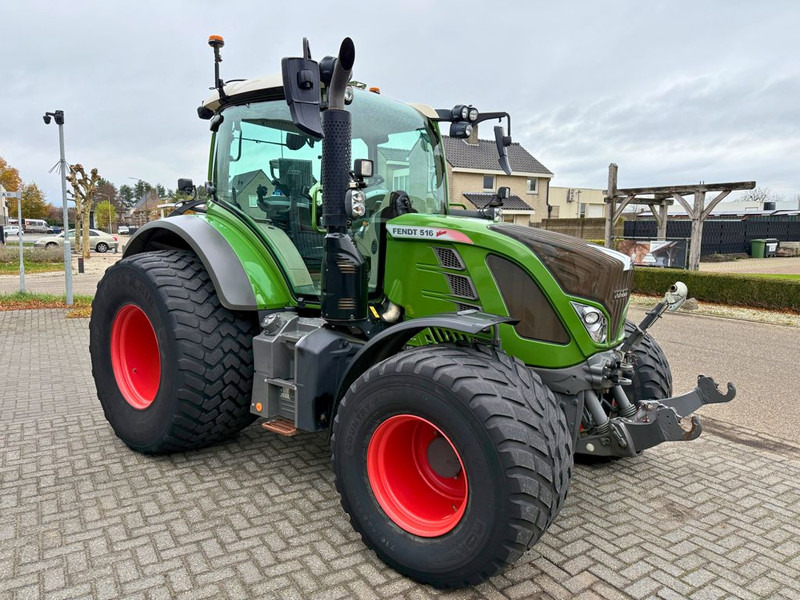 Fendt 516 Vario ProfiPlus - Traktor: slika Fendt 516 Vario ProfiPlus - Traktor Fendt 516 Vario ProfiPlus - Traktor: slika Fendt 516 Vario ProfiPlus - Traktor