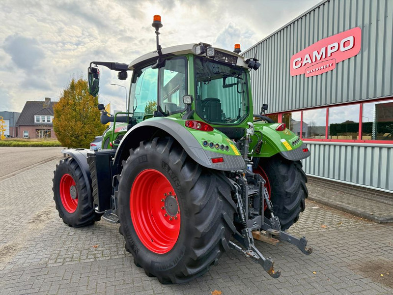 Fendt 720 S4 Vario Profi Plus - Traktor: slika Fendt 720 S4 Vario Profi Plus - Traktor Fendt 720 S4 Vario Profi Plus - Traktor: slika Fendt 720 S4 Vario Profi Plus - Traktor
