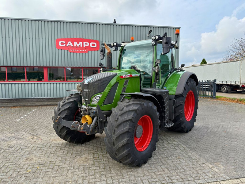 Fendt 724 Vario Gen 6 Profi Plus - Traktor: slika Fendt 724 Vario Gen 6 Profi Plus - Traktor Fendt 724 Vario Gen 6 Profi Plus - Traktor: slika Fendt 724 Vario Gen 6 Profi Plus - Traktor