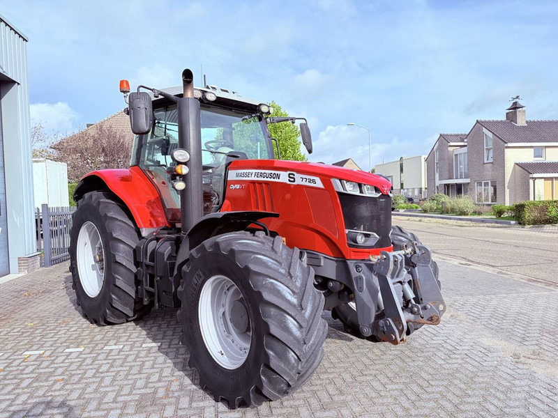 Massey Ferguson 7726S Dyna VT - Traktor: slika Massey Ferguson 7726S Dyna VT - Traktor Massey Ferguson 7726S Dyna VT - Traktor: slika Massey Ferguson 7726S Dyna VT - Traktor