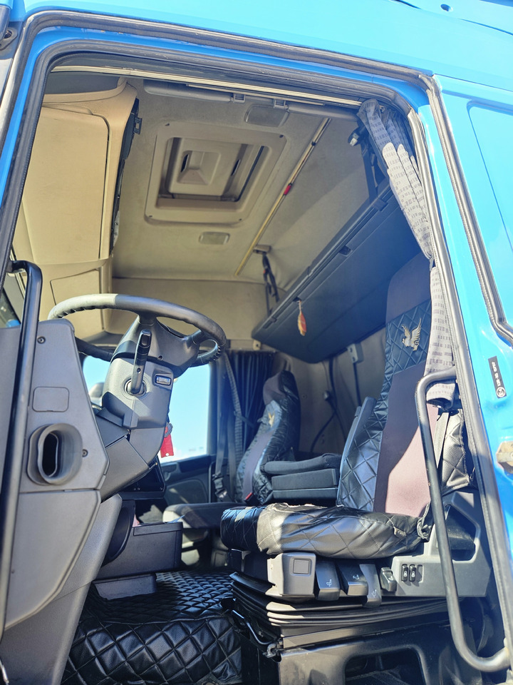 SCANIA R420 - Tegljač: slika SCANIA R420 - Tegljač SCANIA R420 - Tegljač: slika SCANIA R420 - Tegljač