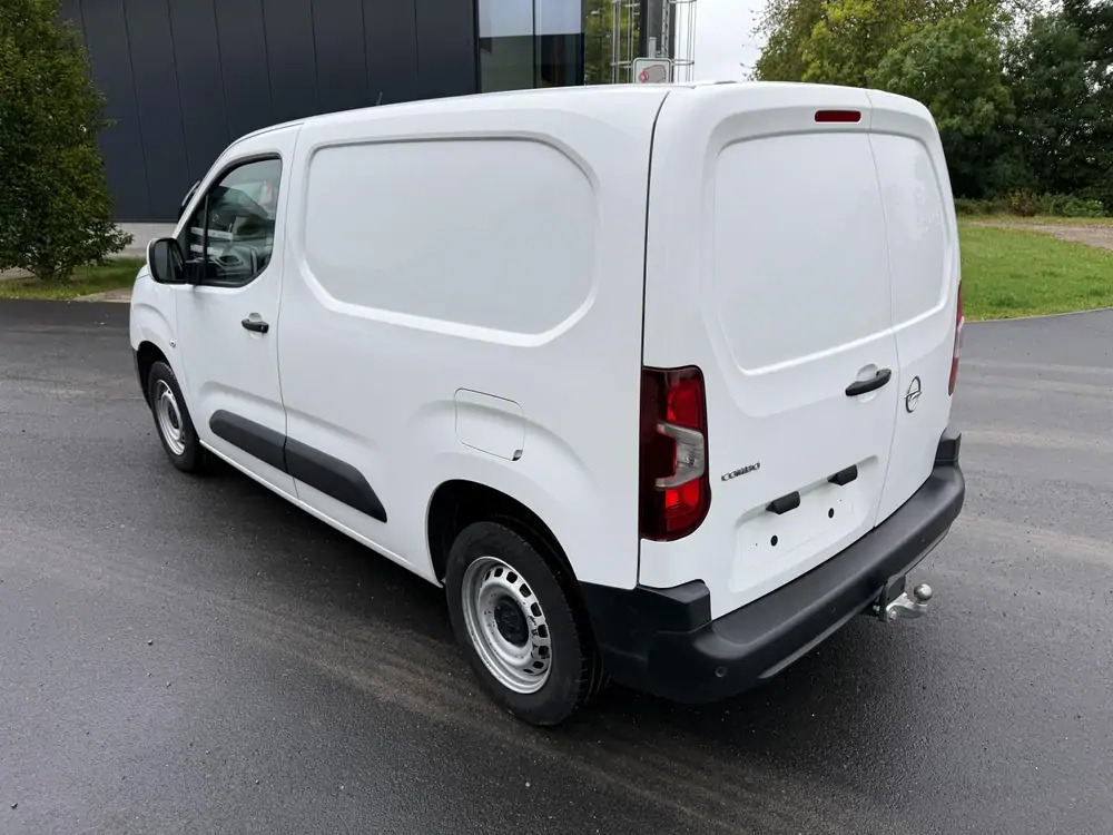 Opel Combo *102 cv*53600 km*Apple Car Play - Mali kombi: slika Opel Combo *102 cv*53600 km*Apple Car Play - Mali kombi Opel Combo *102 cv*53600 km*Apple Car Play - Mali kombi: slika Opel Combo *102 cv*53600 km*Apple Car Play - Mali kombi
