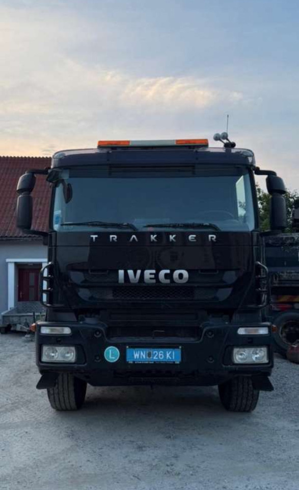 IVECO Trakker/ KPEC1/2A4 - Kamion s kranom: slika IVECO Trakker/ KPEC1/2A4 - Kamion s kranom IVECO Trakker/ KPEC1/2A4 - Kamion s kranom: slika IVECO Trakker/ KPEC1/2A4 - Kamion s kranom