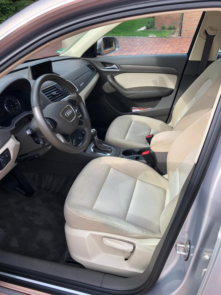 Audi Q3 TFSI + quattro + Autom. + ANK. + TÜV - Automobil: slika Audi Q3 TFSI + quattro + Autom. + ANK. + TÜV - Automobil Audi Q3 TFSI + quattro + Autom. + ANK. + TÜV - Automobil: slika Audi Q3 TFSI + quattro + Autom. + ANK. + TÜV - Automobil