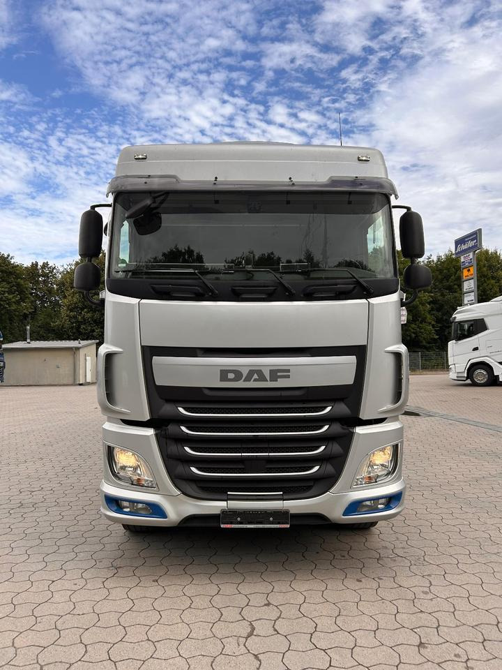 DAF XF 460 FAN + MKG + 10mtr 2to + Lenkachse + EURO 6 - Kamion s otvorenim sandukom, Kamion s kranom: slika DAF XF 460 FAN + MKG + 10mtr 2to + Lenkachse + EURO 6 - Kamion s otvorenim sandukom, Kamion s kranom DAF XF 460 FAN + MKG + 10mtr 2to + Lenkachse + EURO 6 - Kamion s otvorenim sandukom, Kamion s kranom: slika DAF XF 460 FAN + MKG + 10mtr 2to + Lenkachse + EURO 6 - Kamion s otvorenim sandukom, Kamion s kranom