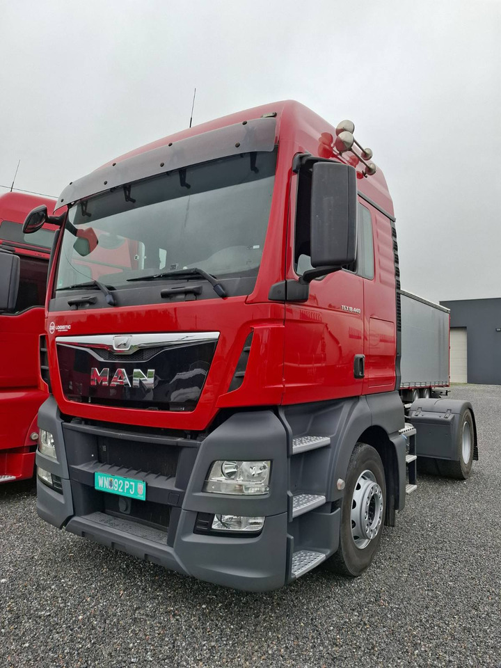 MAN TGX 18.440 E6 - Tegljač: slika MAN TGX 18.440 E6 - Tegljač MAN TGX 18.440 E6 - Tegljač: slika MAN TGX 18.440 E6 - Tegljač