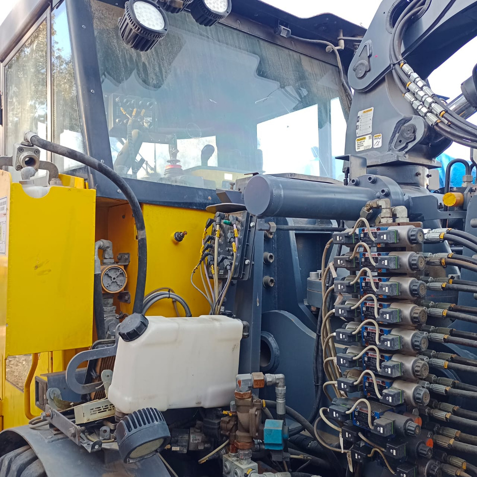 EPIROC BOLTEC S - Rudarski strojevi: slika EPIROC BOLTEC S - Rudarski strojevi EPIROC BOLTEC S - Rudarski strojevi: slika EPIROC BOLTEC S - Rudarski strojevi
