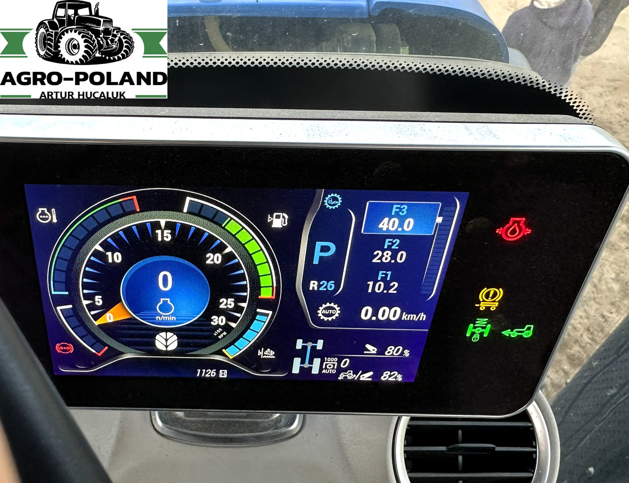 NEW HOLLAND T 8.435 HD SMARTTRAX - 2024 ROK - 1126 h - Traktor: slika NEW HOLLAND T 8.435 HD SMARTTRAX - 2024 ROK - 1126 h - Traktor NEW HOLLAND T 8.435 HD SMARTTRAX - 2024 ROK - 1126 h - Traktor: slika NEW HOLLAND T 8.435 HD SMARTTRAX - 2024 ROK - 1126 h - Traktor