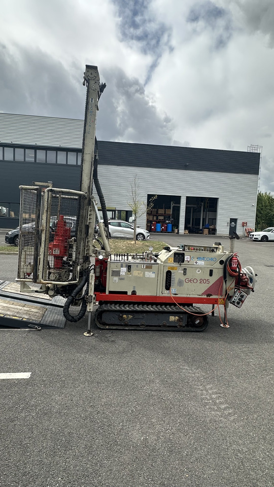 Comacchio GEO 205 - Platforma za bušenje: slika Comacchio GEO 205 - Platforma za bušenje Comacchio GEO 205 - Platforma za bušenje: slika Comacchio GEO 205 - Platforma za bušenje