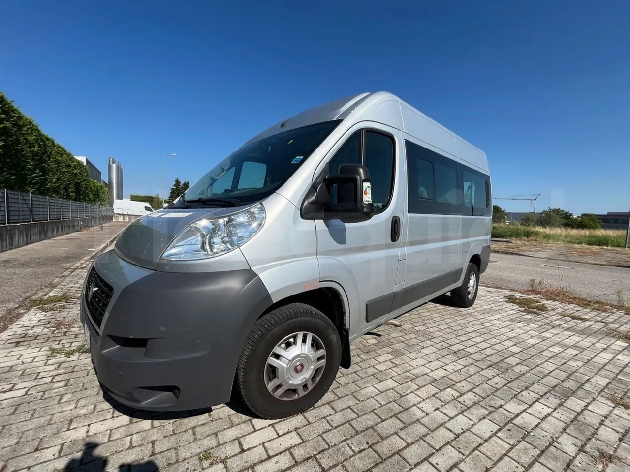 Fiat Ducato - Prigradski autobus: slika Fiat Ducato - Prigradski autobus Fiat Ducato - Prigradski autobus: slika Fiat Ducato - Prigradski autobus