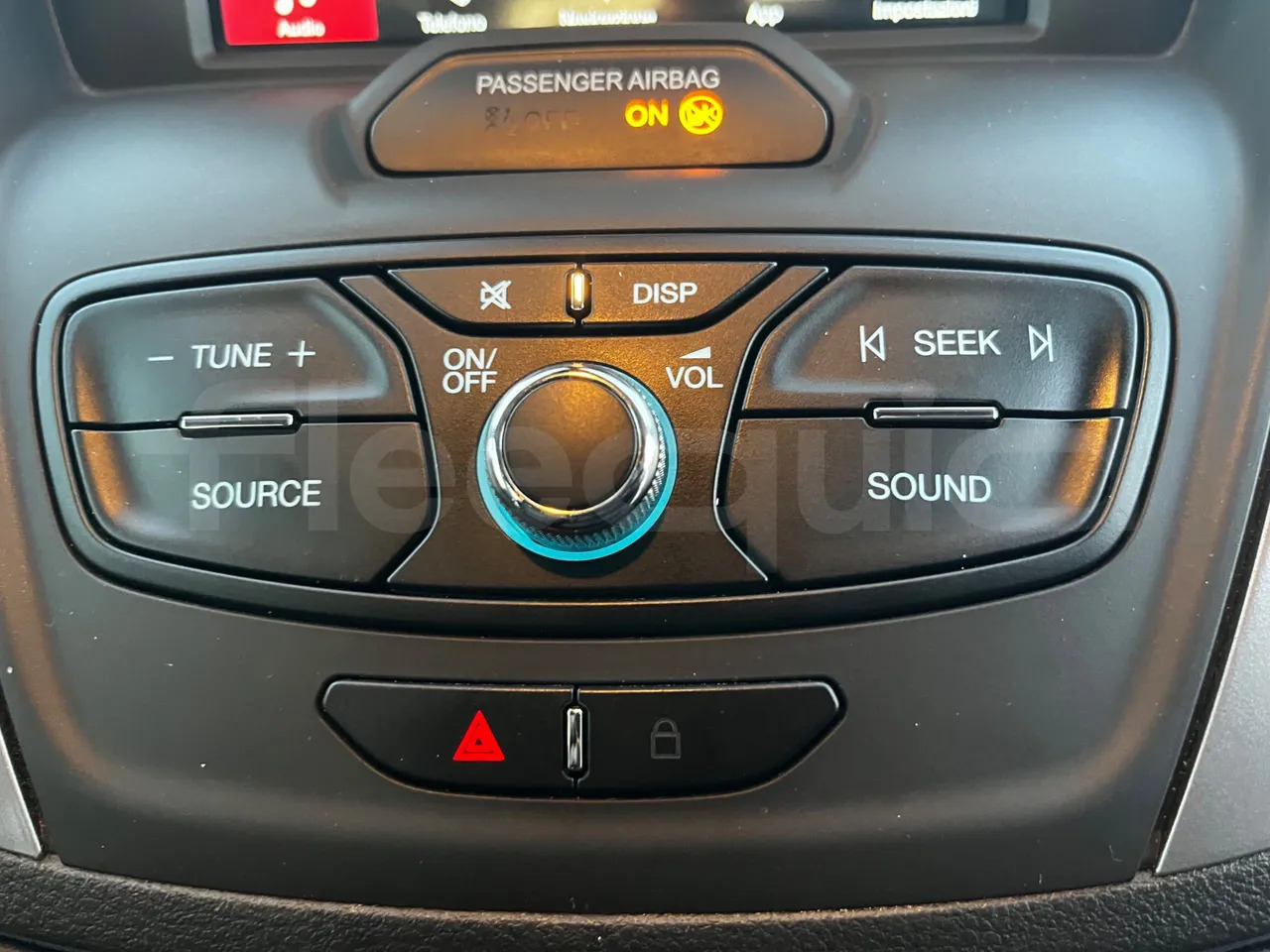 Minibus, Putnički kombi Ford Transit: slika Minibus, Putnički kombi Ford Transit