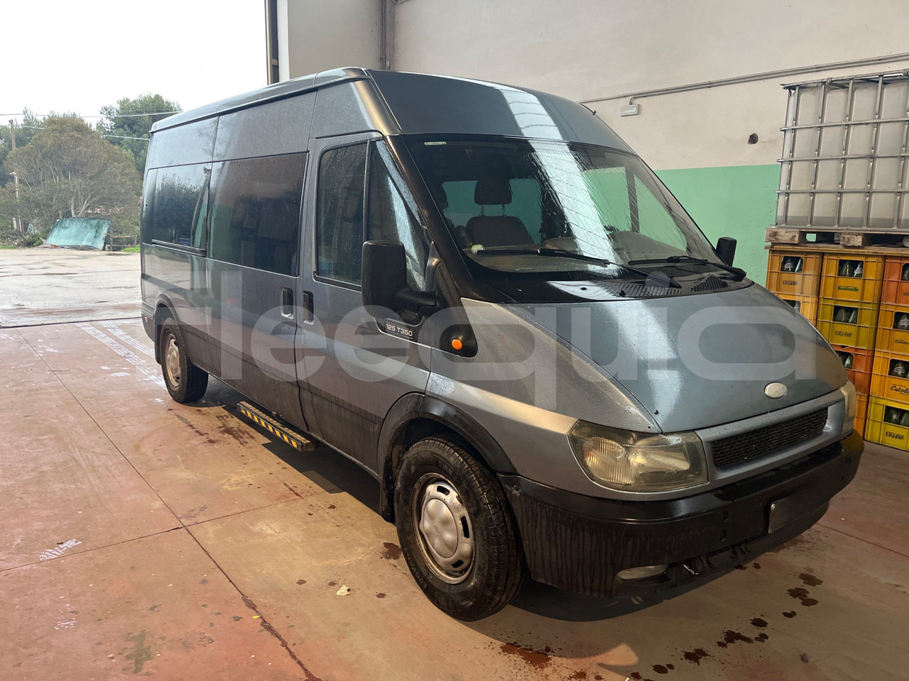 Ford Transit - Prigradski autobus: slika Ford Transit - Prigradski autobus Ford Transit - Prigradski autobus: slika Ford Transit - Prigradski autobus