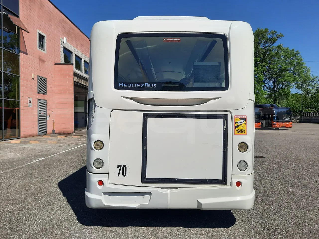 Heuliez GX127 - Gradski autobus: slika  Heuliez GX127 - Gradski autobus Heuliez GX127 - Gradski autobus: slika  Heuliez GX127 - Gradski autobus