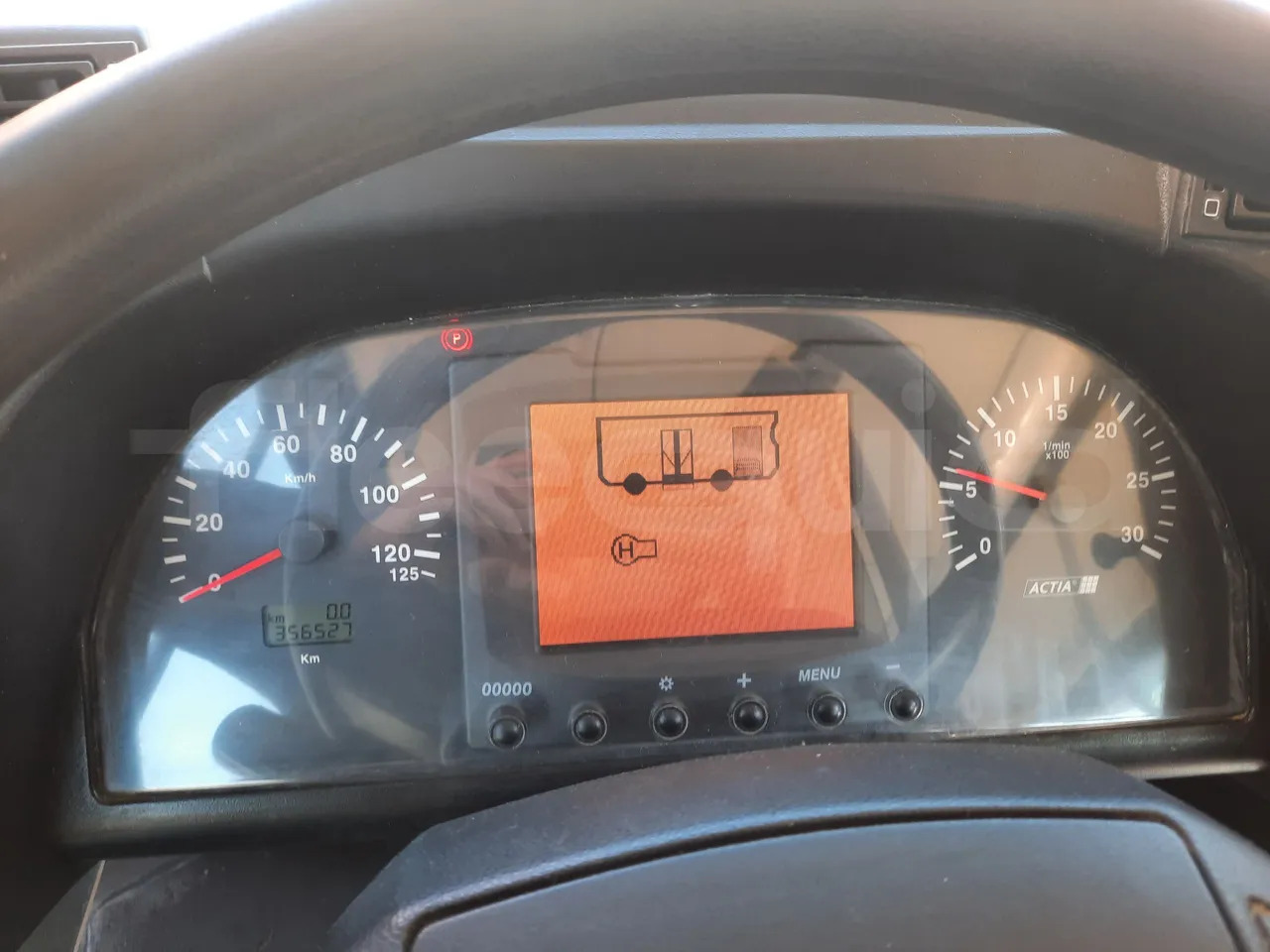 Heuliez GX127 - Gradski autobus: slika  Heuliez GX127 - Gradski autobus Heuliez GX127 - Gradski autobus: slika  Heuliez GX127 - Gradski autobus