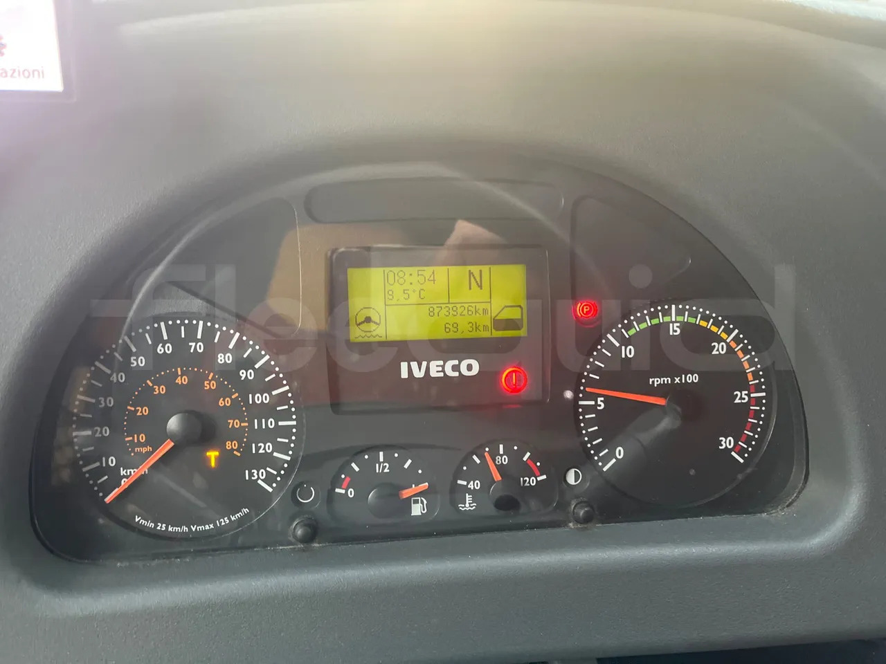 Irisbus 397E.12 - Turistički autobus: slika Irisbus 397E.12 - Turistički autobus Irisbus 397E.12 - Turistički autobus: slika Irisbus 397E.12 - Turistički autobus