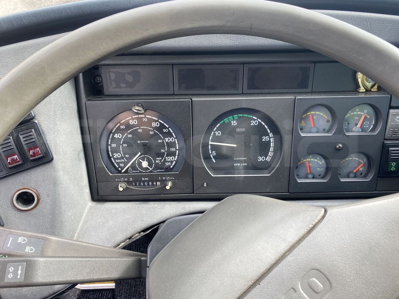 Irisbus Domino 2001 - Turistički autobus: slika Irisbus Domino 2001 - Turistički autobus Irisbus Domino 2001 - Turistički autobus: slika Irisbus Domino 2001 - Turistički autobus