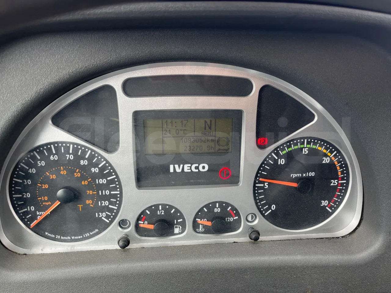 Irisbus New Domino - Turistički autobus: slika Irisbus New Domino - Turistički autobus Irisbus New Domino - Turistički autobus: slika Irisbus New Domino - Turistički autobus