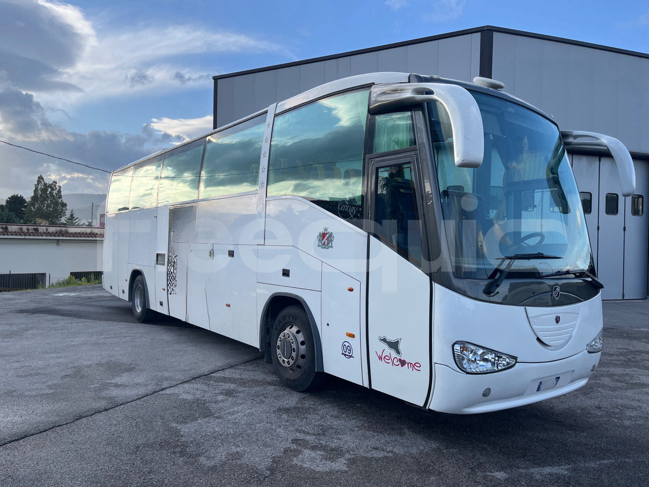 Irizar Scania Century - Turistički autobus: slika Irizar Scania Century - Turistički autobus Irizar Scania Century - Turistički autobus: slika Irizar Scania Century - Turistički autobus