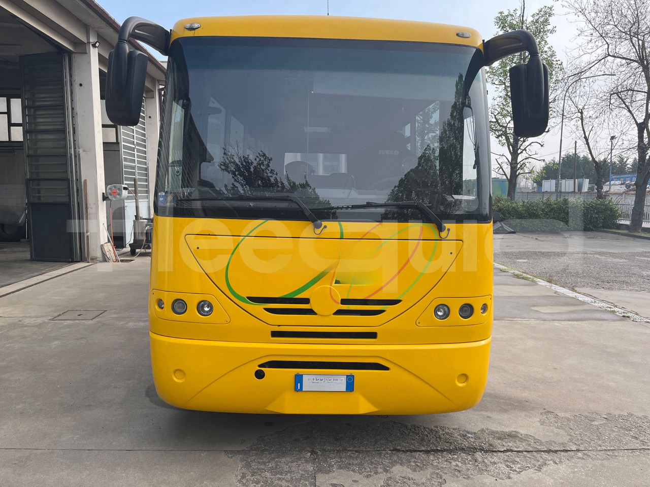 Iveco 100/E4 - Školski autobus: slika Iveco 100/E4 - Školski autobus Iveco 100/E4 - Školski autobus: slika Iveco 100/E4 - Školski autobus