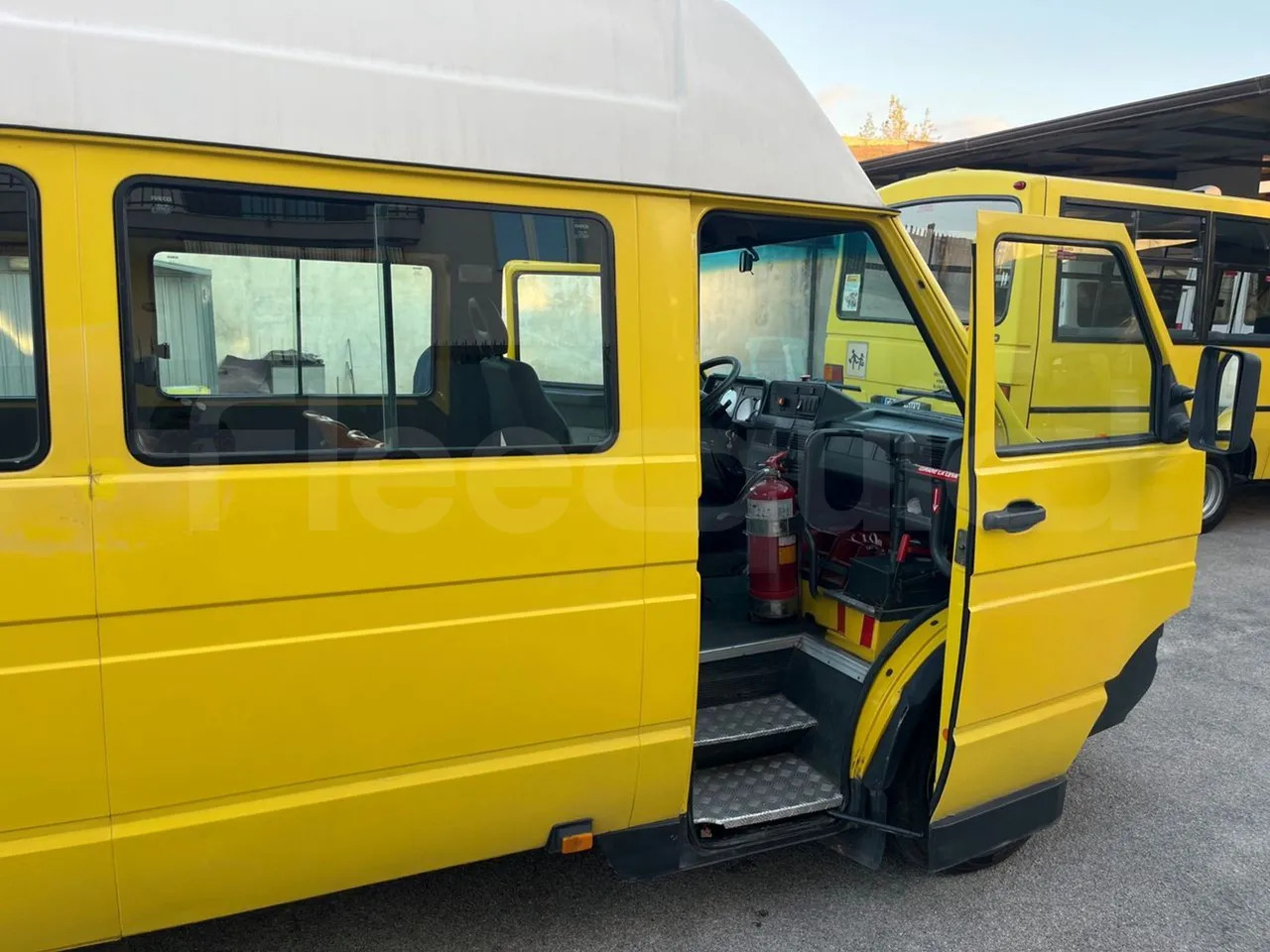 Minibus, Putnički kombi Iveco A45E10: slika Minibus, Putnički kombi Iveco A45E10