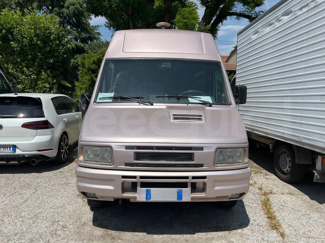 Iveco A45E12 - Prigradski autobus: slika Iveco A45E12 - Prigradski autobus Iveco A45E12 - Prigradski autobus: slika Iveco A45E12 - Prigradski autobus