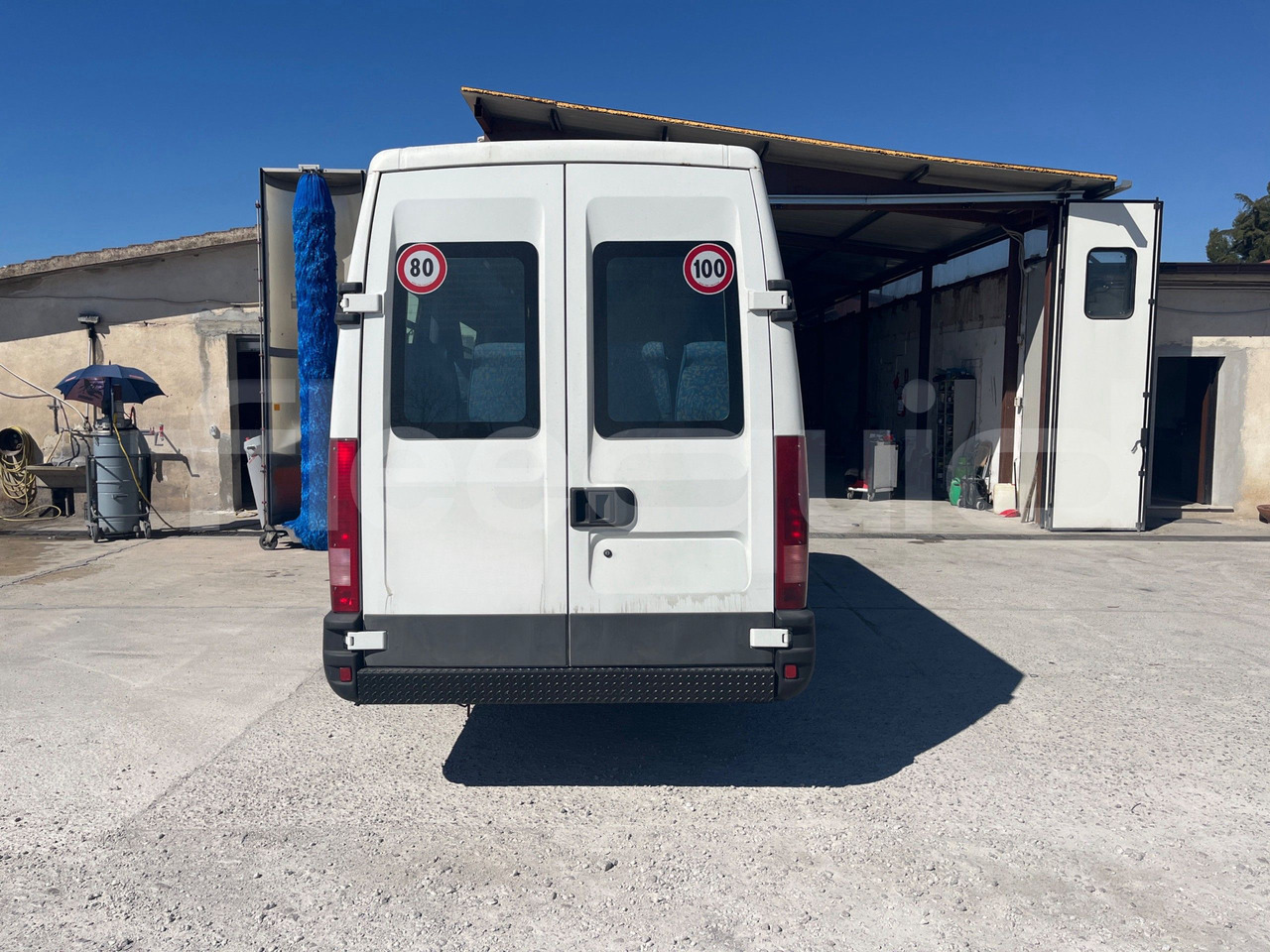 Iveco A50 - Minibus, Putnički kombi: slika  Iveco A50 - Minibus, Putnički kombi Iveco A50 - Minibus, Putnički kombi: slika  Iveco A50 - Minibus, Putnički kombi