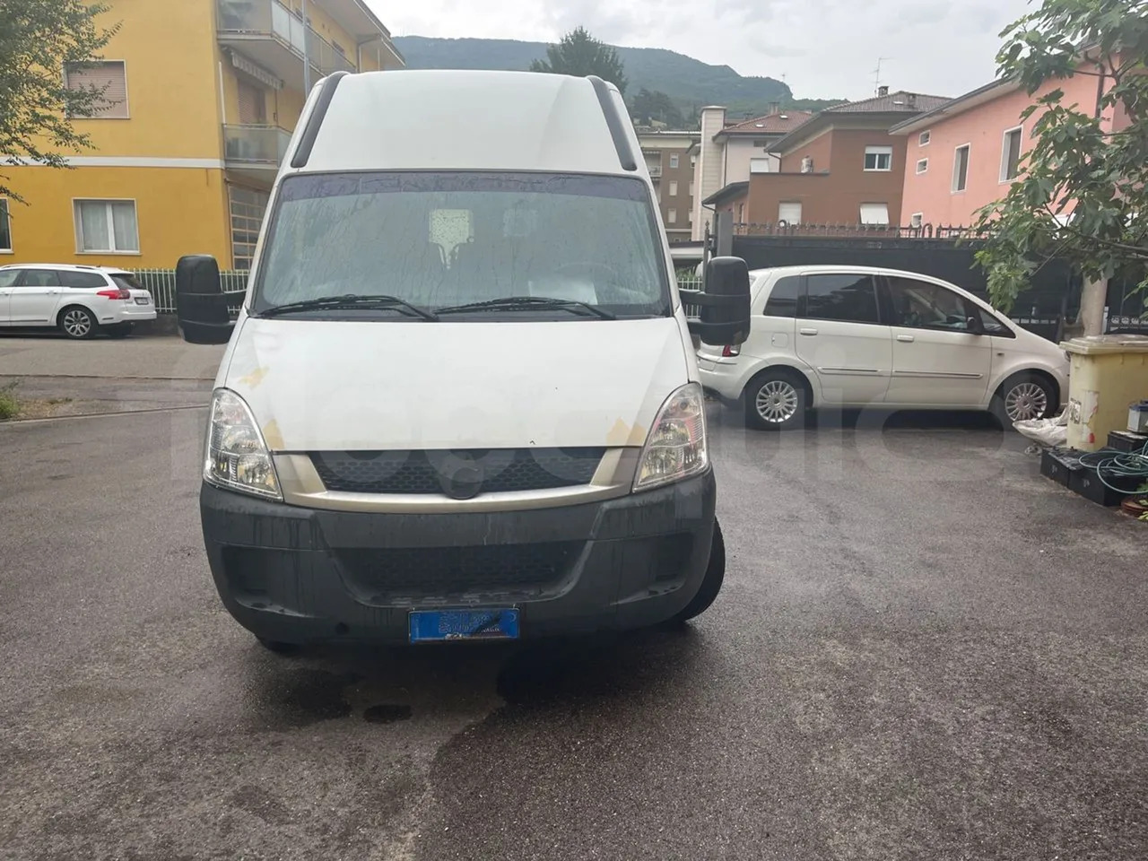 Iveco Daily - Minibus, Putnički kombi: slika Iveco Daily - Minibus, Putnički kombi Iveco Daily - Minibus, Putnički kombi: slika Iveco Daily - Minibus, Putnički kombi