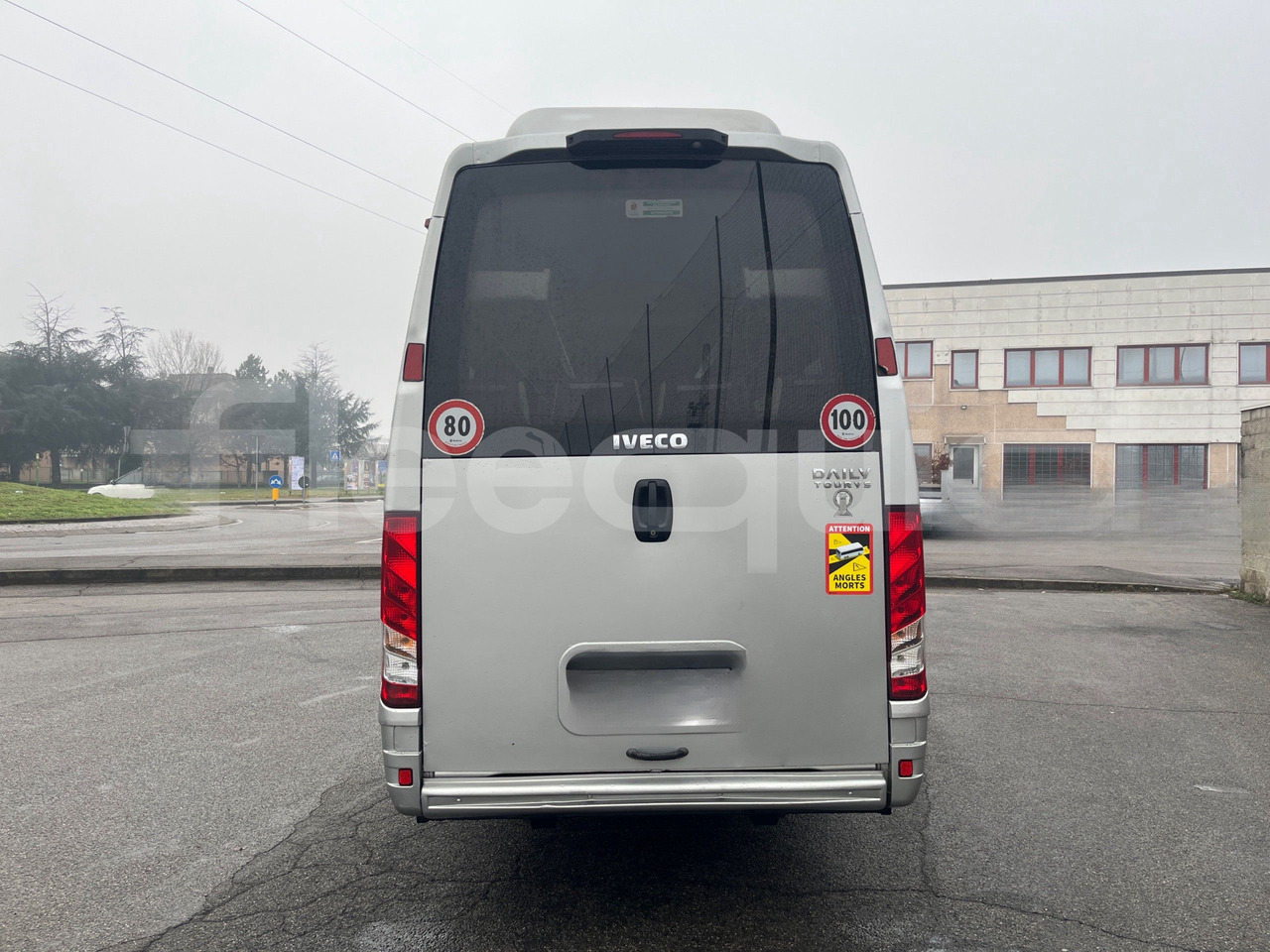 Iveco Daily - Minibus, Putnički kombi: slika Iveco Daily - Minibus, Putnički kombi Iveco Daily - Minibus, Putnički kombi: slika Iveco Daily - Minibus, Putnički kombi