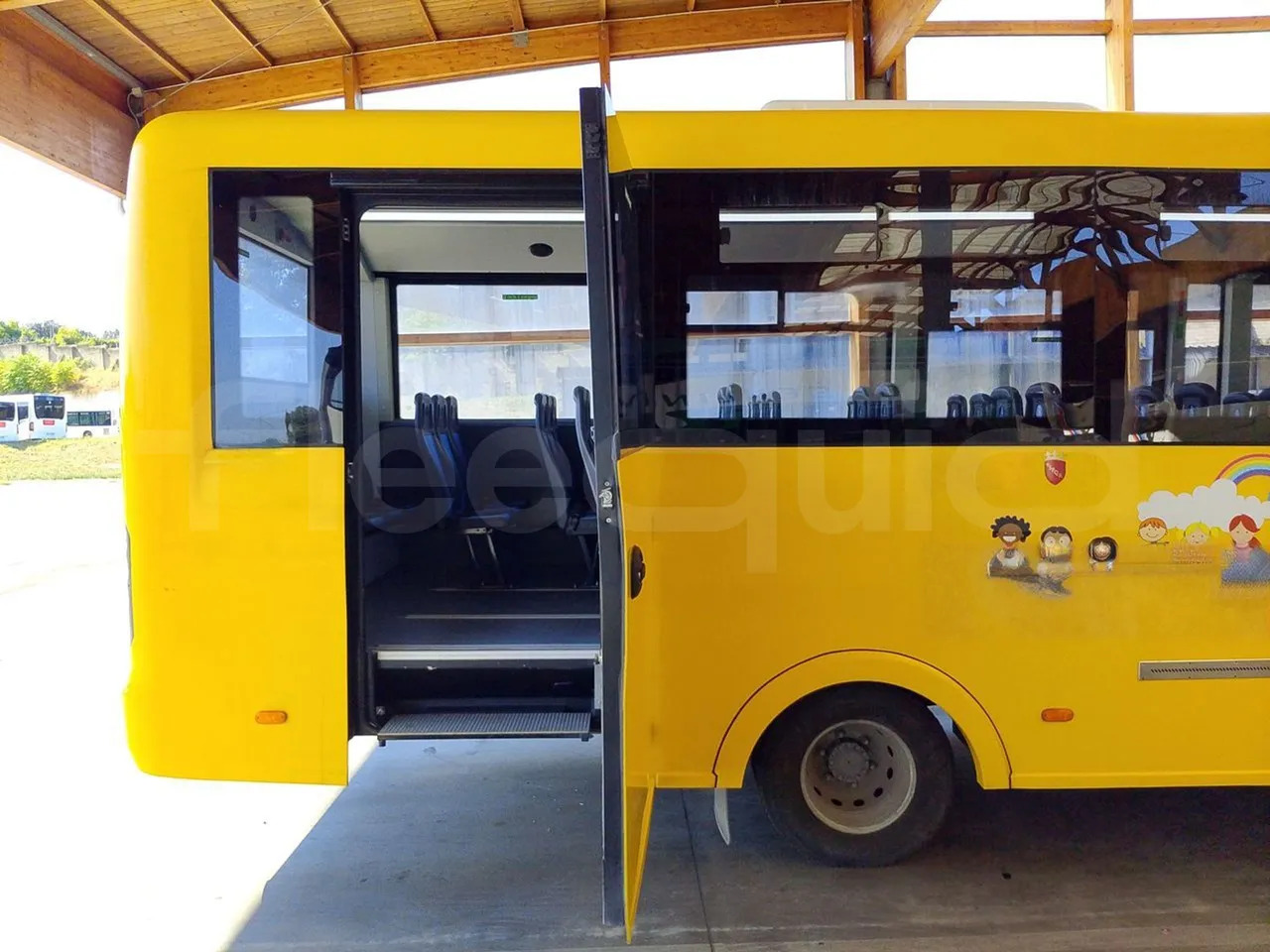Školski autobus Iveco Indcar: slika Školski autobus Iveco Indcar